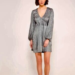 Topshop Metallic Plissé Surplice Dress size 6